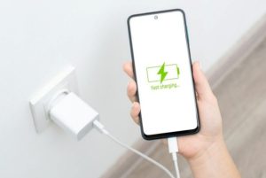 Perbedaan Charging Cepat dan Charging Lambat di iPhone