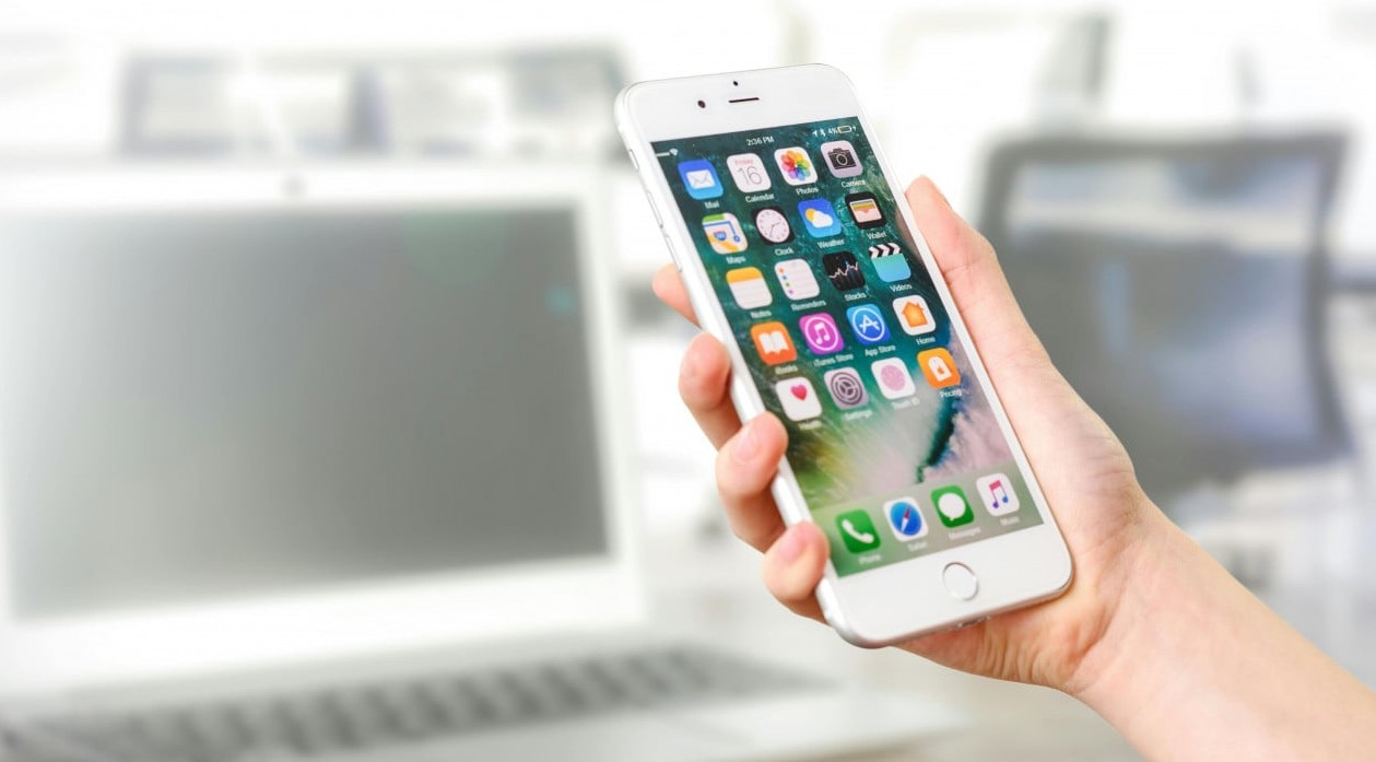 Kenapa iPhone Lemot? Ini 7 Biang Keladinya dan Solusinya